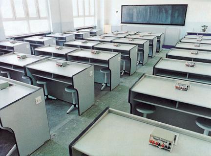 學校辦公家具展示圖 學校辦公家具展示圖